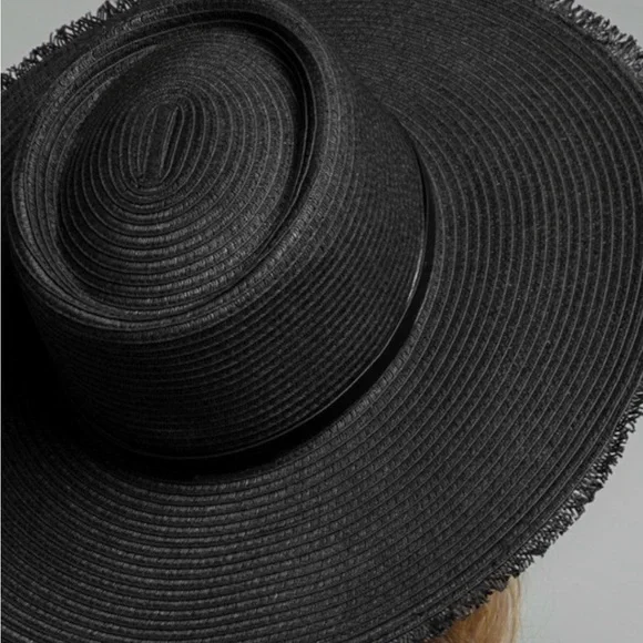 THE DAKOTA Stunning Boater Panama Straw Hat With Frayed Edges - Picture 8 of 9